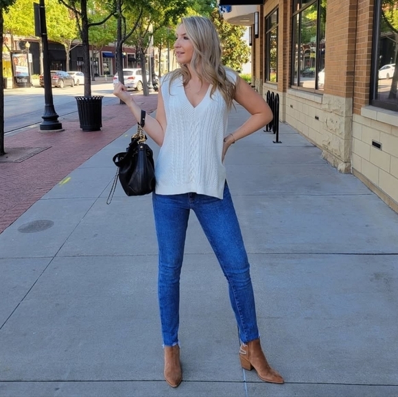 Chunky Sweater Vest Off- White Ivory - Picture 1 of 6